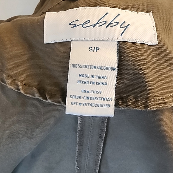 Sebby green cargo vest. Petite SM - Picture 5 of 6